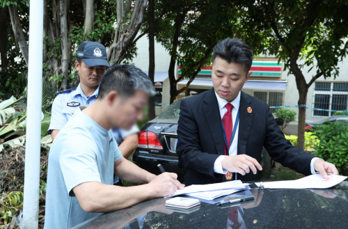 深圳龙华法院“阳光”执行，代表委员“零距离”亲历现场1.png